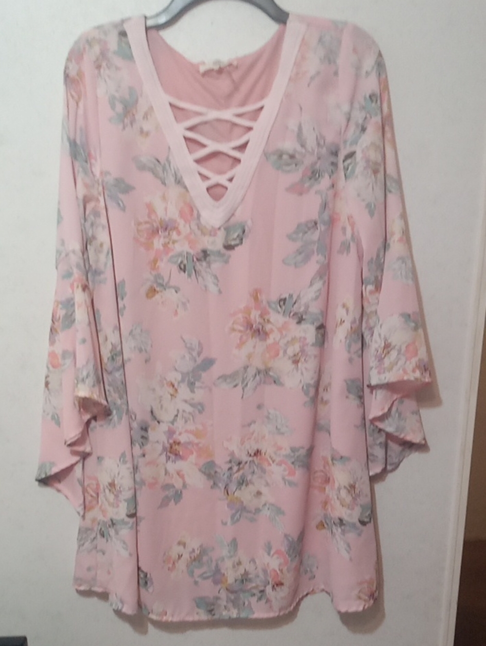 entro Pink Floral Crisscross V-Neck Tunic